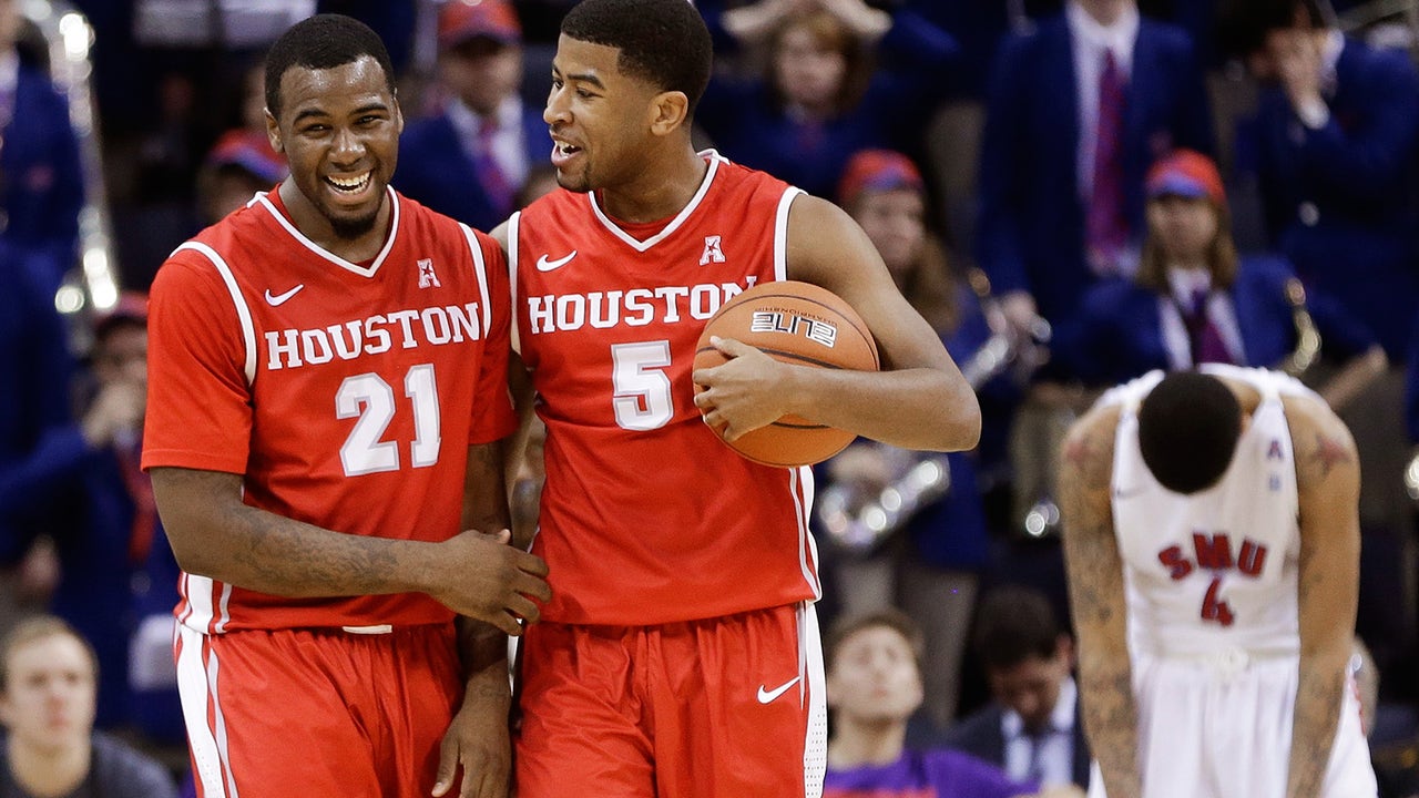 Stiggers has 19 to lead Houston past No. 25 SMU in ACC quarterfinals